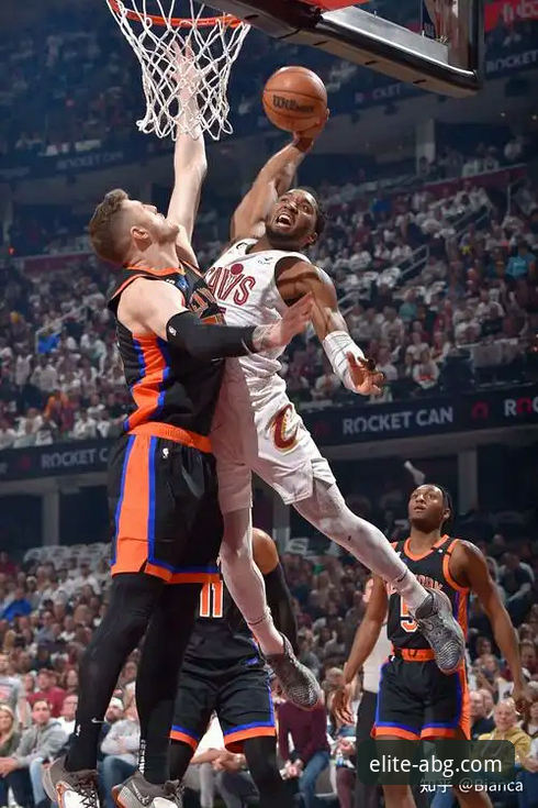 NBA季后赛尼克斯队史得分纪录深度分析：欧博ABG用户视角下的47分半场奇迹